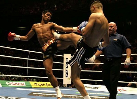 Купить занятие тайским боксом в Смоленске. Сервис Ultra Подарки. Хотите взять уроки Муай Тай в клубе тайского бокса? Купите сертификат на занятие тайским боксом в Смоленске. Сервис UltraPodarki.ru 8 800 505 95 30. Занятия тайским боксом, тайский бокс индивидуальные занятия, занятия тайским боксом в Смоленске, тайский бокс цена, тайский бокс тренировка, тайский бокс клуб, тайский бокс клуб в Смоленске, муай тай, уроки муай тай, сертификат на тайский бокс, Муай Тай Смоленск, Тайский бокс Смоленск, купить тайский бокс, купить муай тай, купить Тайский бокс Смоленск